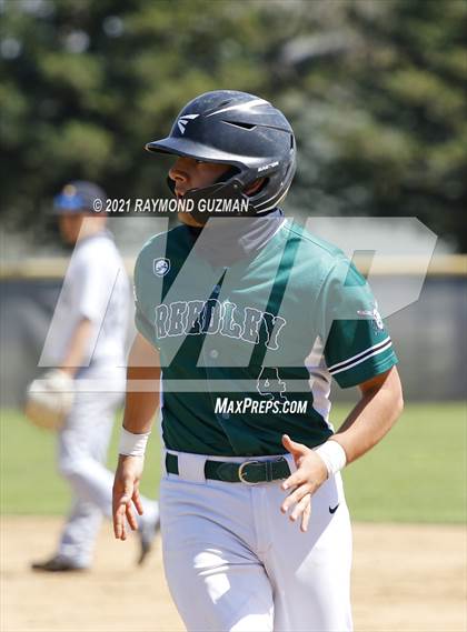 Thumbnail 2 in Reedley @ Edison photogallery.