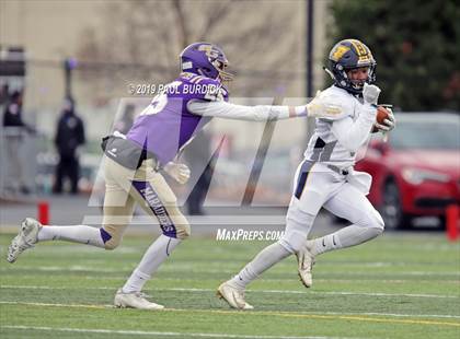 Thumbnail 1 in Bishop Guilfoyle vs. Farrell (PIAA 1A Championship) photogallery.