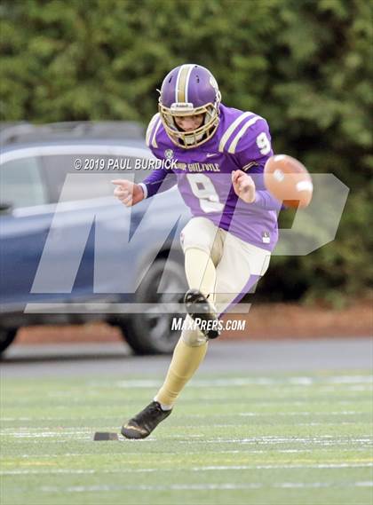 Thumbnail 3 in Bishop Guilfoyle vs. Farrell (PIAA 1A Championship) photogallery.