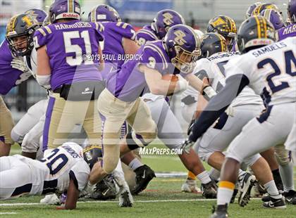 Thumbnail 2 in Bishop Guilfoyle vs. Farrell (PIAA 1A Championship) photogallery.