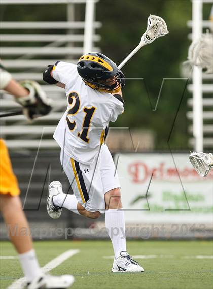 Thumbnail 3 in West Genesee vs. Ward Melville (NYSPHSAA Class A Final) photogallery.