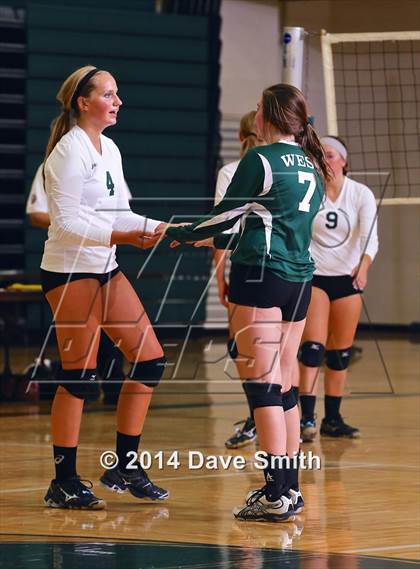 Thumbnail 1 in Unity Christian @ Zeeland West photogallery.