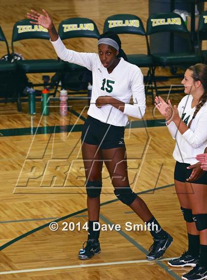 Thumbnail 1 in Unity Christian @ Zeeland West photogallery.