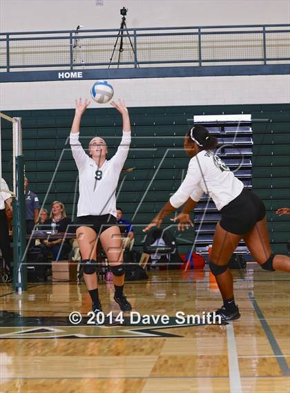 Thumbnail 1 in Unity Christian @ Zeeland West photogallery.
