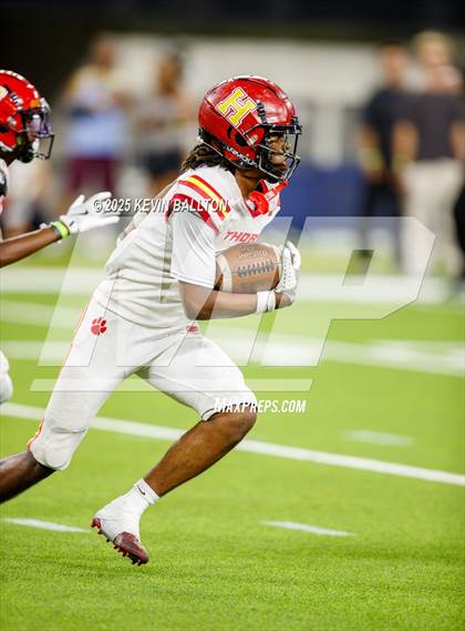 Thumbnail 1 in Lawndale vs. Hawthorne photogallery.