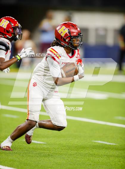 Thumbnail 3 in Lawndale vs. Hawthorne photogallery.