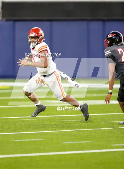 Thumbnail 1 in Lawndale vs. Hawthorne photogallery.