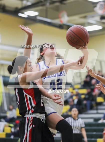 Thumbnail 2 in Caruthers vs. McFarland (Central Valley Showdown) photogallery.