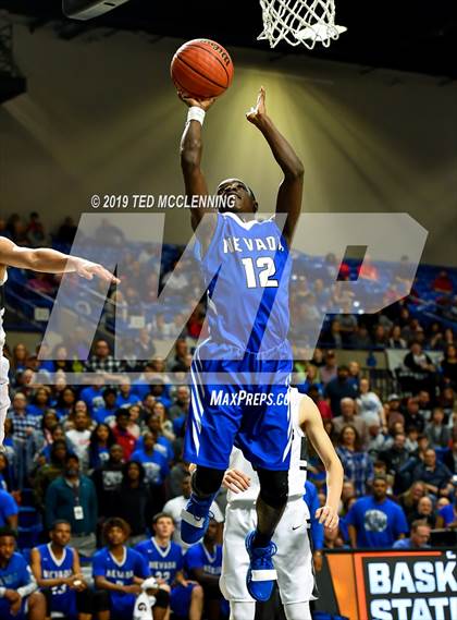 Thumbnail 3 in  Izard County vs Nevada (AAA 1A Final) photogallery.