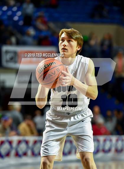 Thumbnail 3 in  Izard County vs Nevada (AAA 1A Final) photogallery.