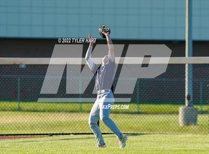 Thumbnail 2 in Tri-West Hendricks vs. Brebeuf Jesuit Preparatory (IHSAA 3A Sectional Final) photogallery.