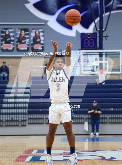 Thumbnail 3 in Allen vs Richardson (Allen Holiday Invitational) photogallery.