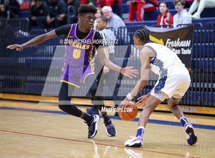 Thumbnail 1 in Allen vs Richardson (Allen Holiday Invitational) photogallery.