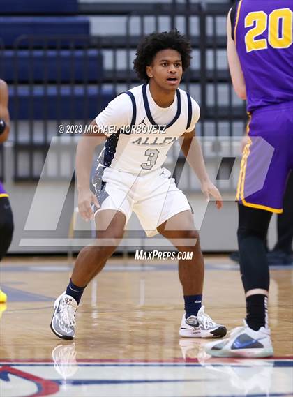 Thumbnail 2 in Allen vs Richardson (Allen Holiday Invitational) photogallery.