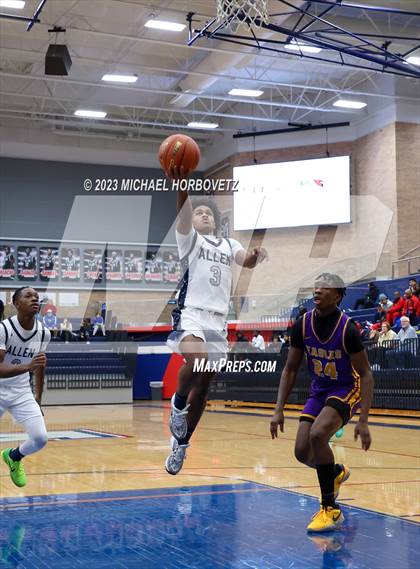 Thumbnail 2 in Allen vs Richardson (Allen Holiday Invitational) photogallery.