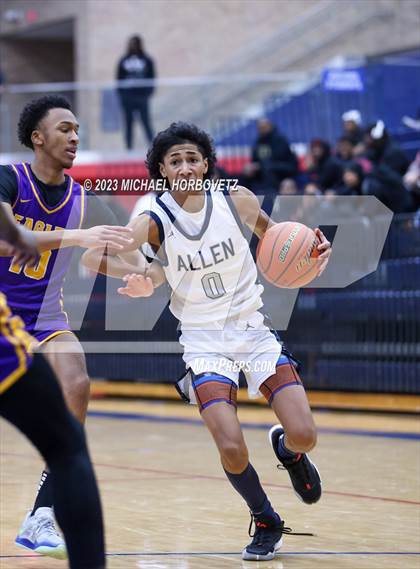 Thumbnail 3 in Allen vs Richardson (Allen Holiday Invitational) photogallery.