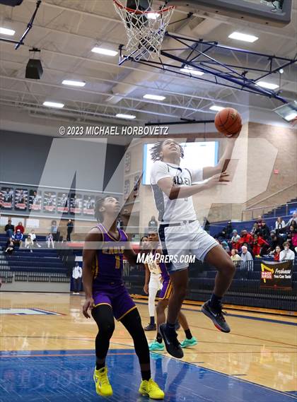 Thumbnail 2 in Allen vs Richardson (Allen Holiday Invitational) photogallery.