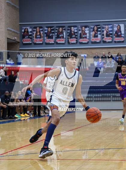 Thumbnail 2 in Allen vs Richardson (Allen Holiday Invitational) photogallery.