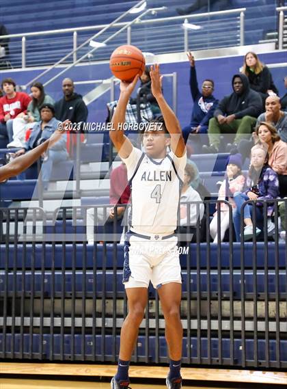Thumbnail 2 in Allen vs Richardson (Allen Holiday Invitational) photogallery.