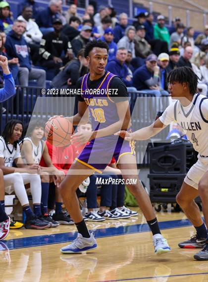 Thumbnail 3 in Allen vs Richardson (Allen Holiday Invitational) photogallery.