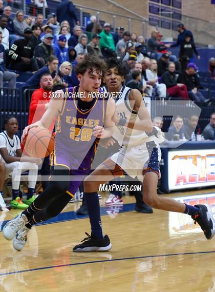 Thumbnail 1 in Allen vs Richardson (Allen Holiday Invitational) photogallery.