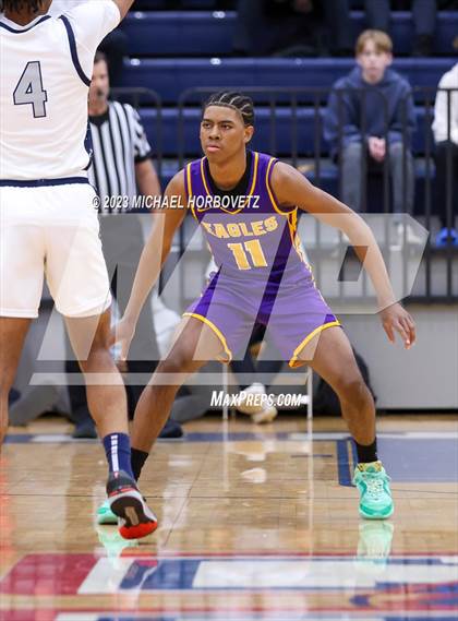 Thumbnail 3 in Allen vs Richardson (Allen Holiday Invitational) photogallery.