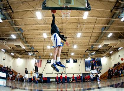 Thumbnail 2 in Ludlow vs Covington Catholic (Lloyd Memorial Tournament) photogallery.