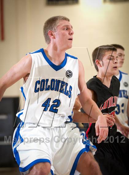 Thumbnail 2 in Ludlow vs Covington Catholic (Lloyd Memorial Tournament) photogallery.