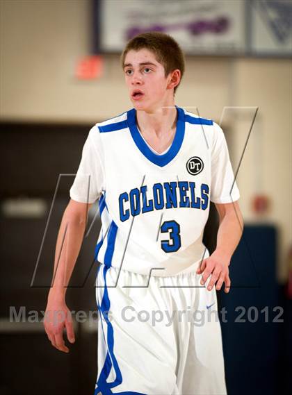 Thumbnail 2 in Ludlow vs Covington Catholic (Lloyd Memorial Tournament) photogallery.