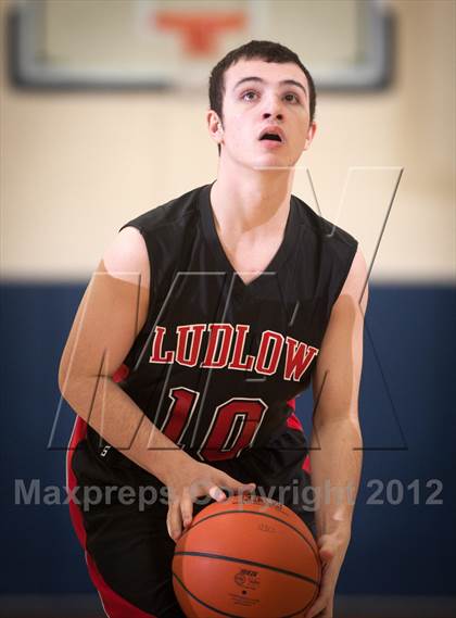 Thumbnail 3 in Ludlow vs Covington Catholic (Lloyd Memorial Tournament) photogallery.