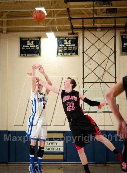 Thumbnail 1 in Ludlow vs Covington Catholic (Lloyd Memorial Tournament) photogallery.