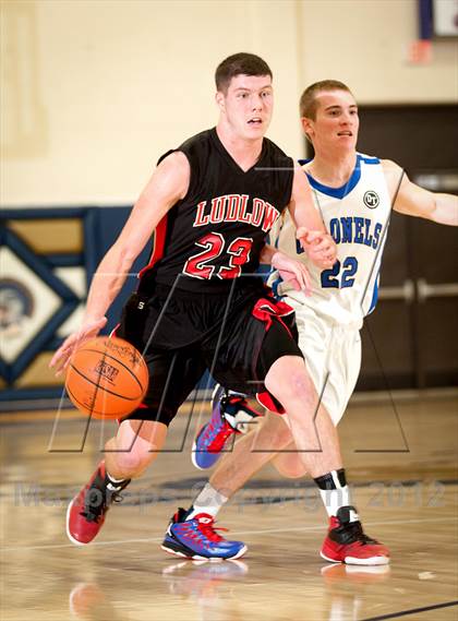 Thumbnail 3 in Ludlow vs Covington Catholic (Lloyd Memorial Tournament) photogallery.