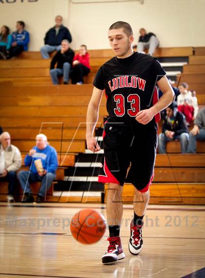 Thumbnail 3 in Ludlow vs Covington Catholic (Lloyd Memorial Tournament) photogallery.