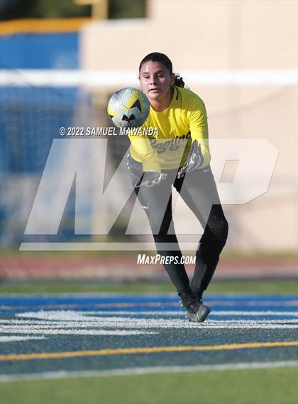 Thumbnail 2 in San Pedro @ El Camino Real (CIF LAS DI Quarterfinal) photogallery.