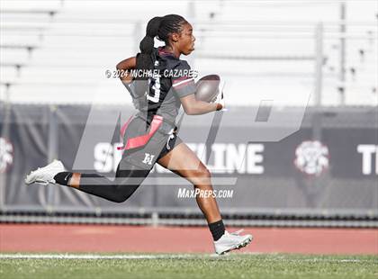 Thumbnail 2 in Campo Verde @ Hamilton (The Honor Bowl) photogallery.
