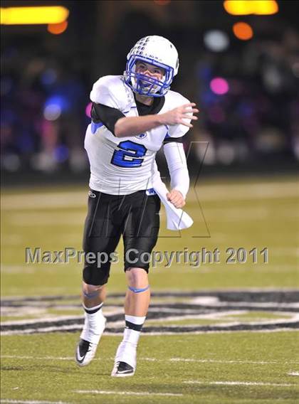 Thumbnail 1 in North Forney vs. Wills Point (3A Division 2 Region 2 Bi-District) photogallery.