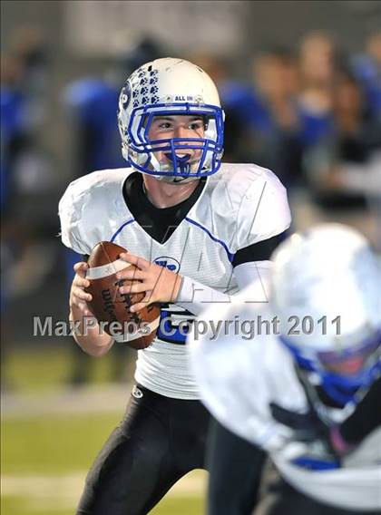 Thumbnail 3 in North Forney vs. Wills Point (3A Division 2 Region 2 Bi-District) photogallery.