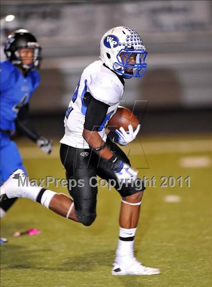 Thumbnail 3 in North Forney vs. Wills Point (3A Division 2 Region 2 Bi-District) photogallery.