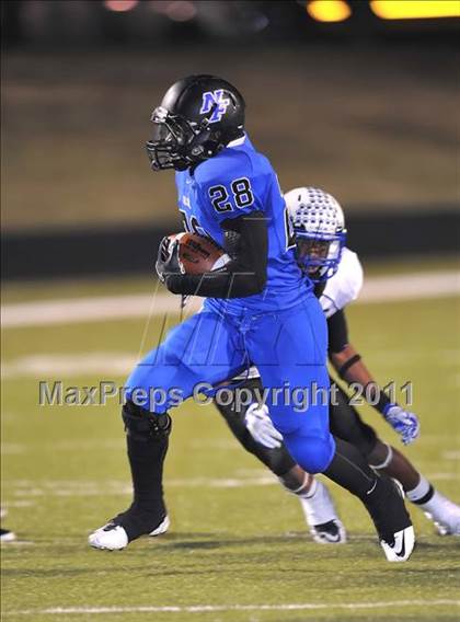 Thumbnail 2 in North Forney vs. Wills Point (3A Division 2 Region 2 Bi-District) photogallery.