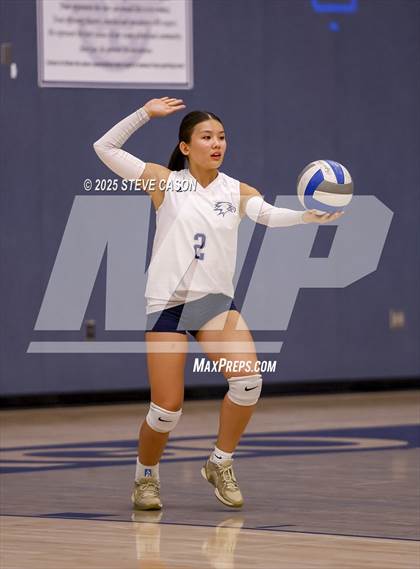 Thumbnail 2 in Whitney @ Vista del Lago photogallery.