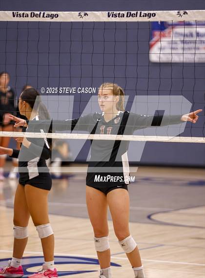 Thumbnail 3 in Whitney @ Vista del Lago photogallery.