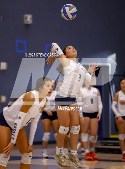 Thumbnail 3 in Whitney @ Vista del Lago photogallery.