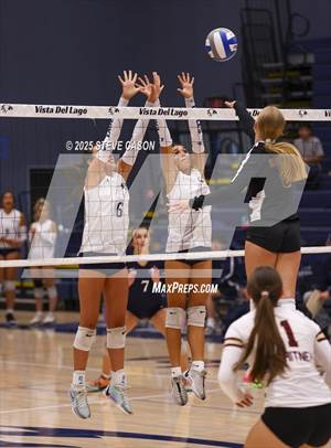 Whitney @ Vista del Lago