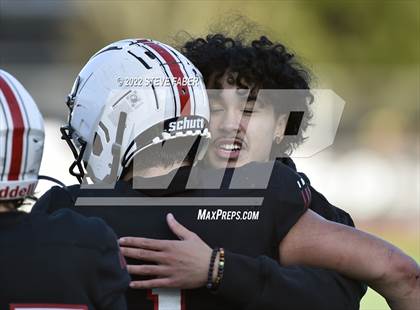 Thumbnail 3 in Yelm vs. Eastside Catholic (WIAA 3A State Final) photogallery.
