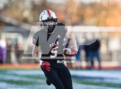 Thumbnail 1 in Yelm vs. Eastside Catholic (WIAA 3A State Final) photogallery.