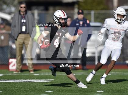 Thumbnail 3 in Yelm vs. Eastside Catholic (WIAA 3A State Final) photogallery.