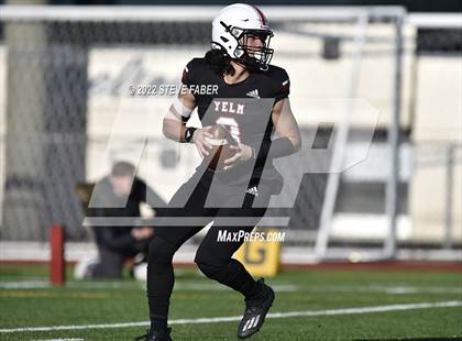 Thumbnail 1 in Yelm vs. Eastside Catholic (WIAA 3A State Final) photogallery.