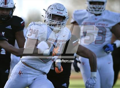 Thumbnail 2 in Yelm vs. Eastside Catholic (WIAA 3A State Final) photogallery.