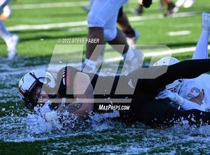 Thumbnail 1 in Yelm vs. Eastside Catholic (WIAA 3A State Final) photogallery.