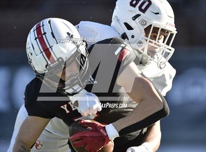 Thumbnail 1 in Yelm vs. Eastside Catholic (WIAA 3A State Final) photogallery.